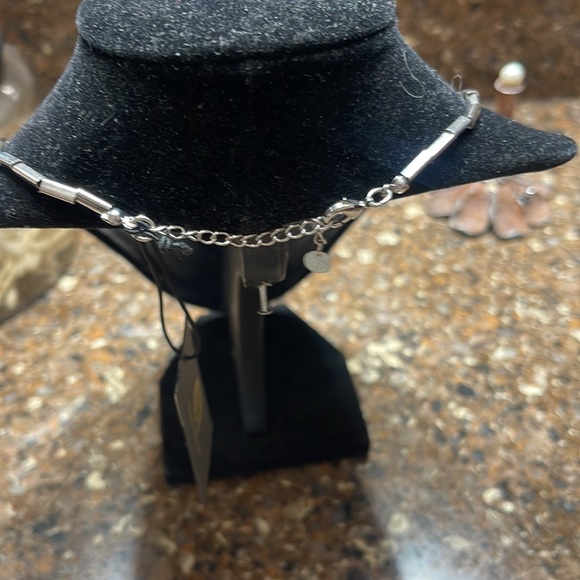 🌺NWT HOUSE OF HARLOW ADJUSTABLE NECKLACE🌺 - Picture 3 of 3